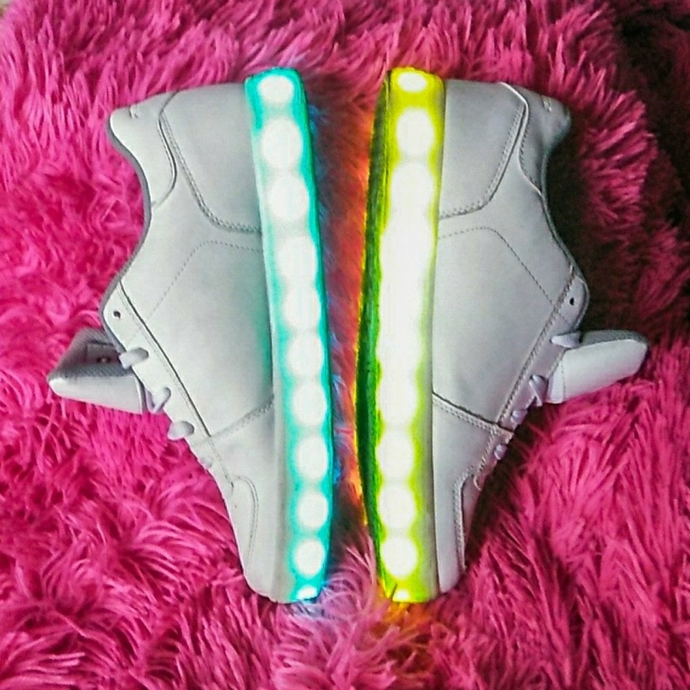 Energy Lights by Skechers Size 7